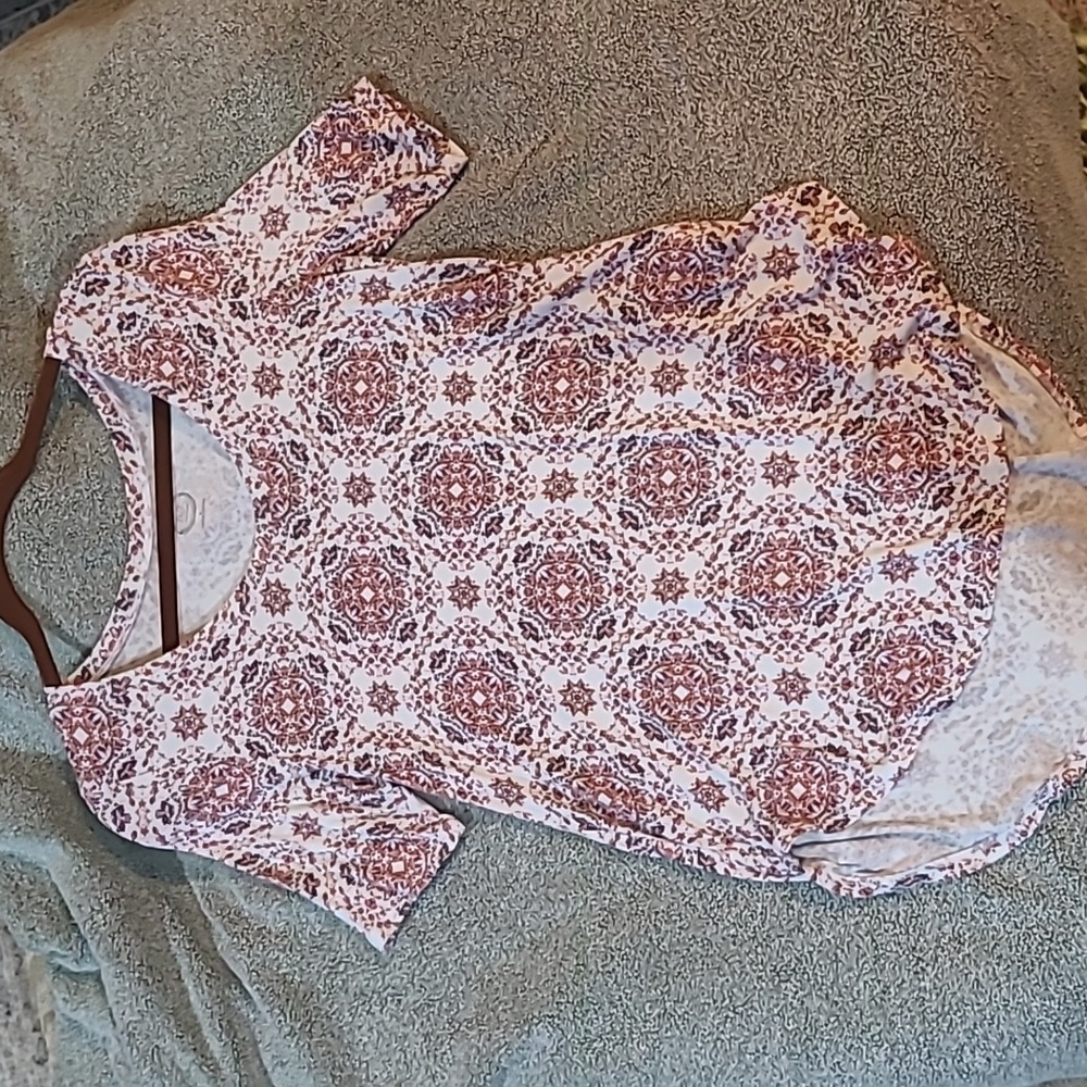 Women's Shirt